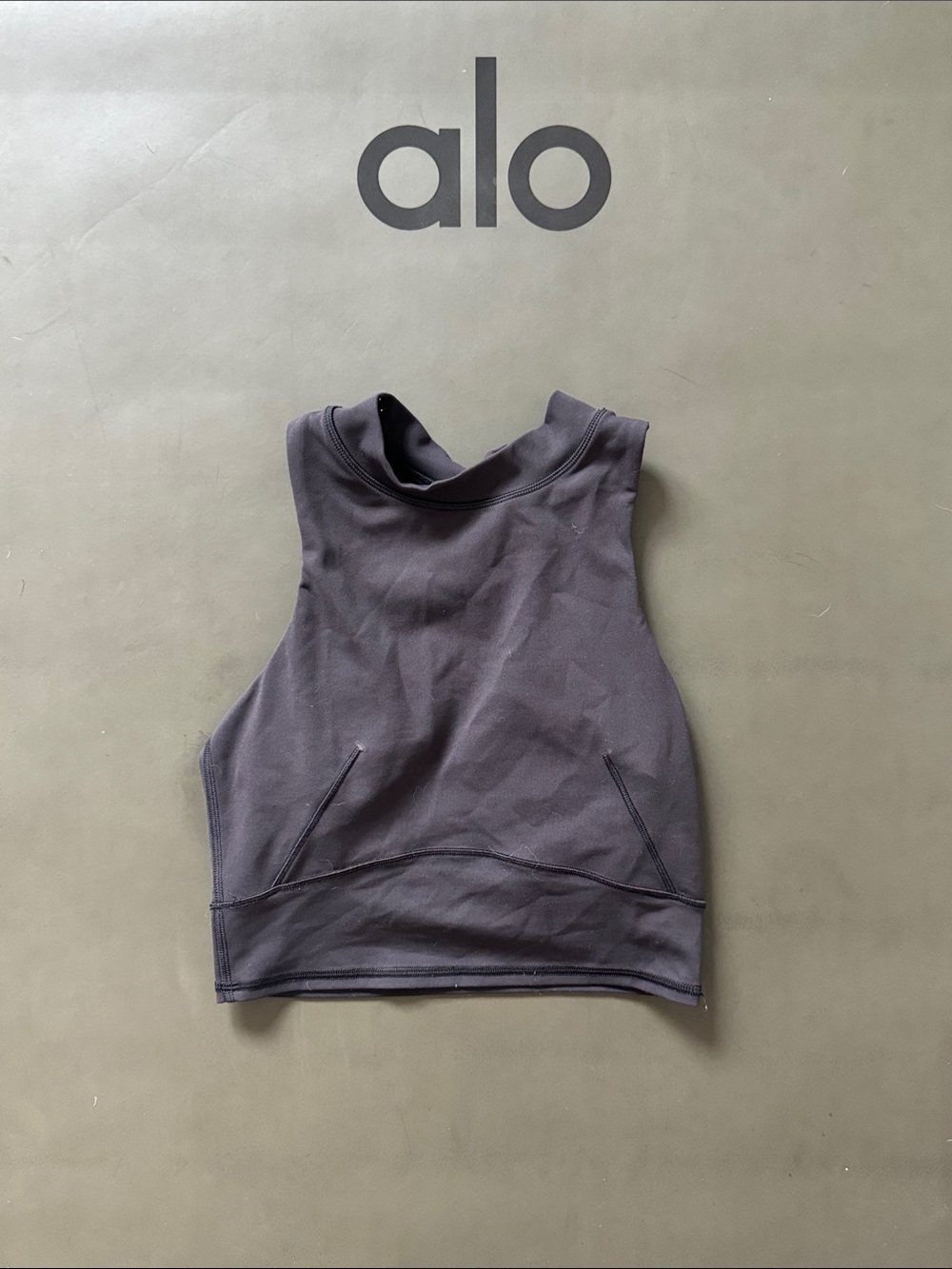 Lululemon crop tank bra